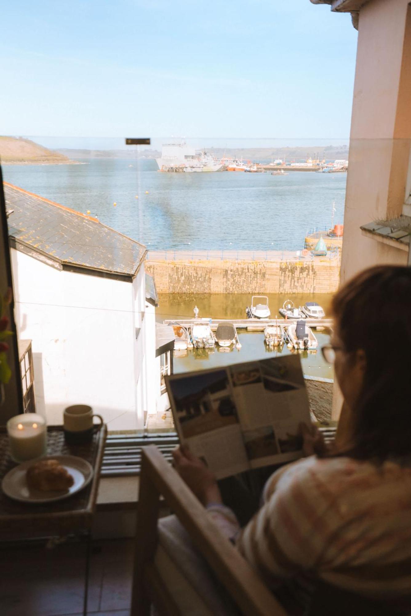 Breathtaking Harbourside Views With Parking At 'Harbour Strand' Falmouth Esterno foto
